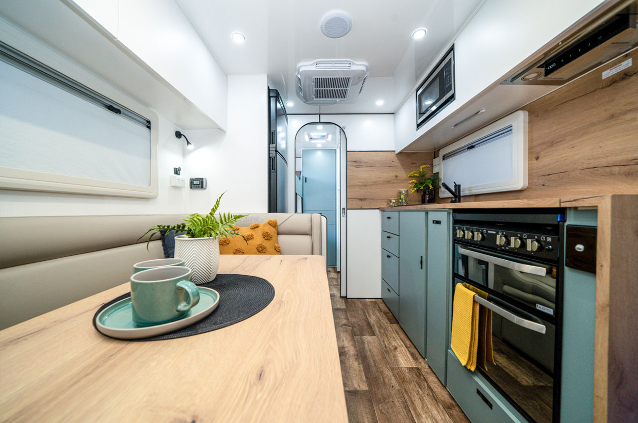 Caravan Layout 3